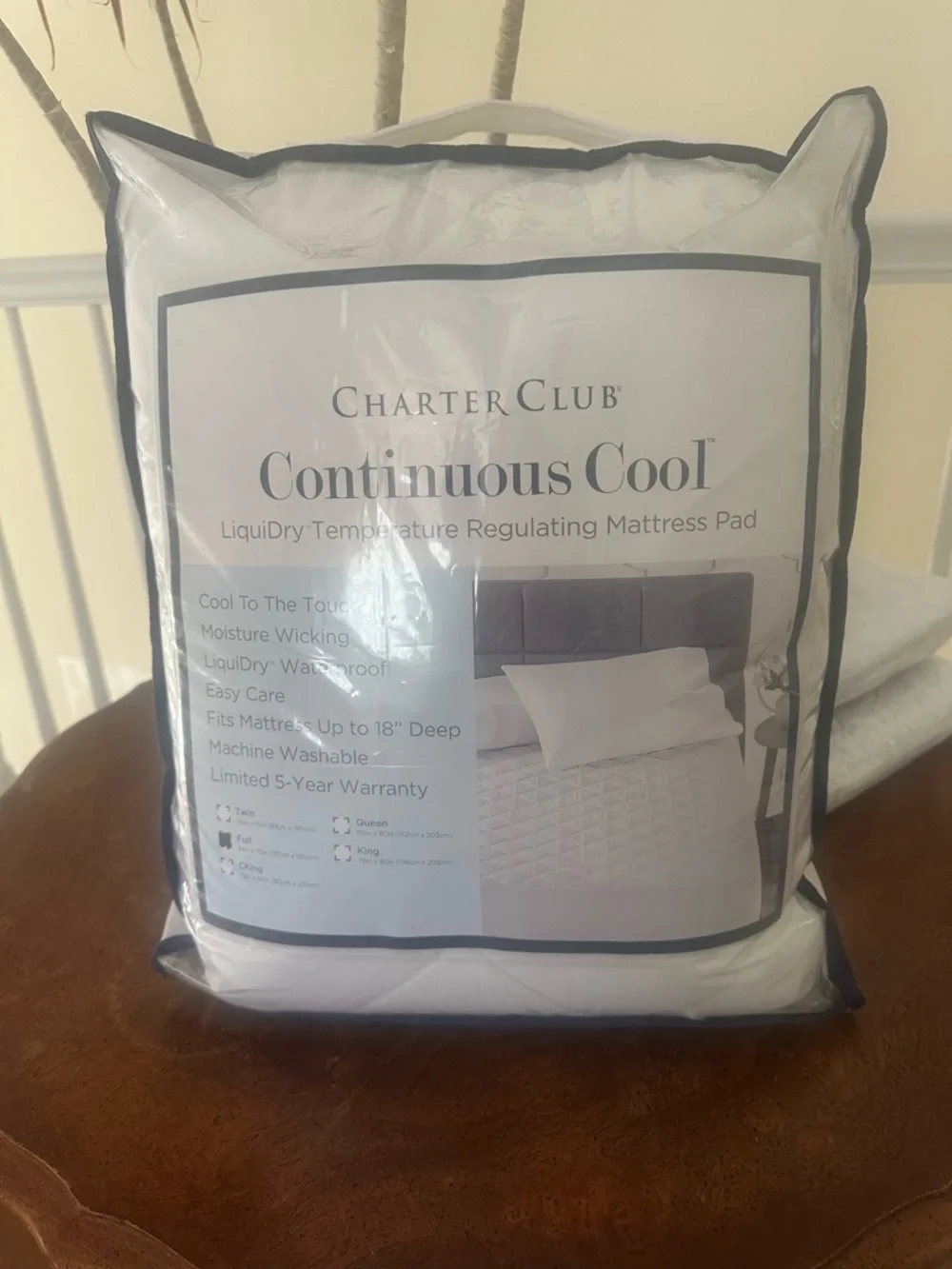 Charter Club White Continuous Cool Mattress Pad - Waterproof  size Full NWT